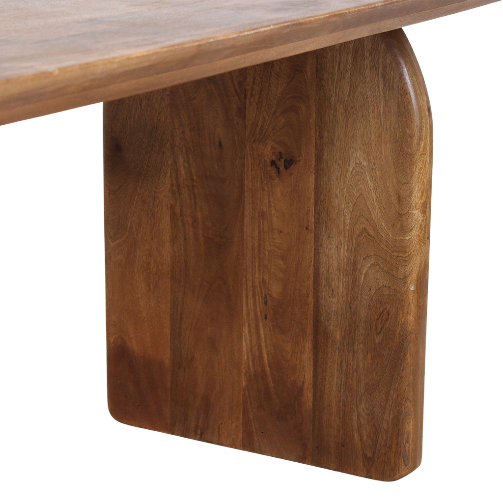 Bullnose eettafel bruin 240 cm - gesloten onderstel