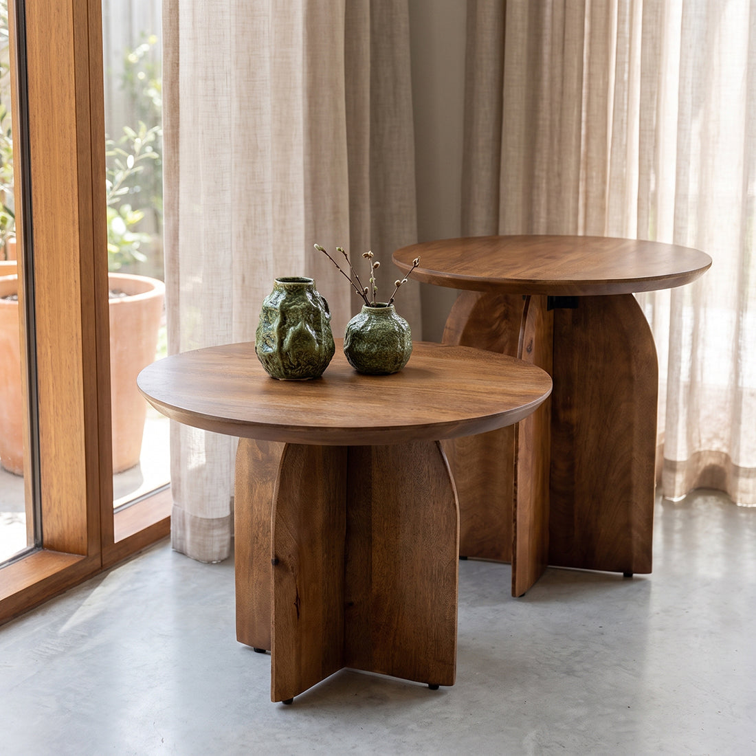 Bullnose Mango Wood Side Table Cross Ø 50 cm